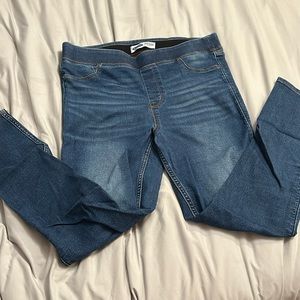 Old Navy rockstar super skinny jeggings